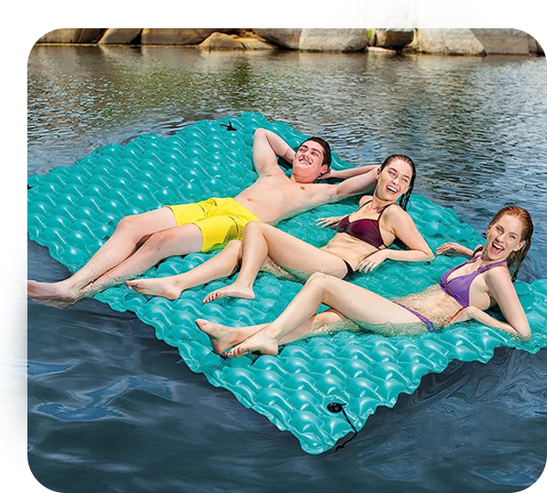 13 Best Floating Mats For Lake Fun (2023)